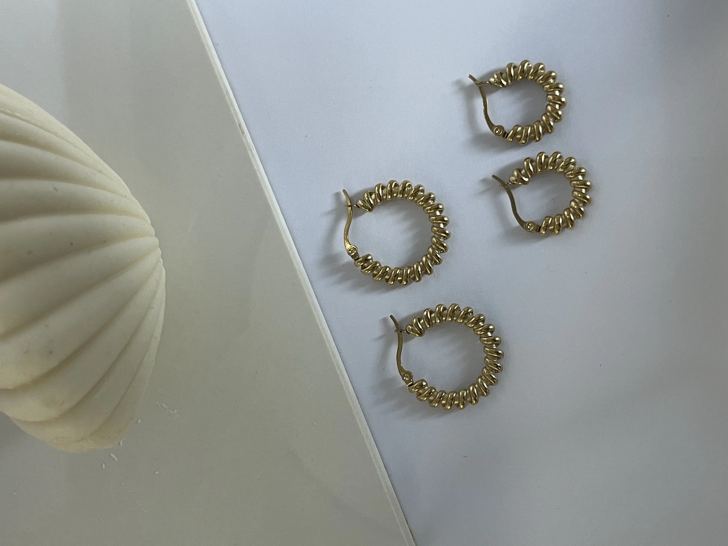 Twisted gold earrings for all outfits