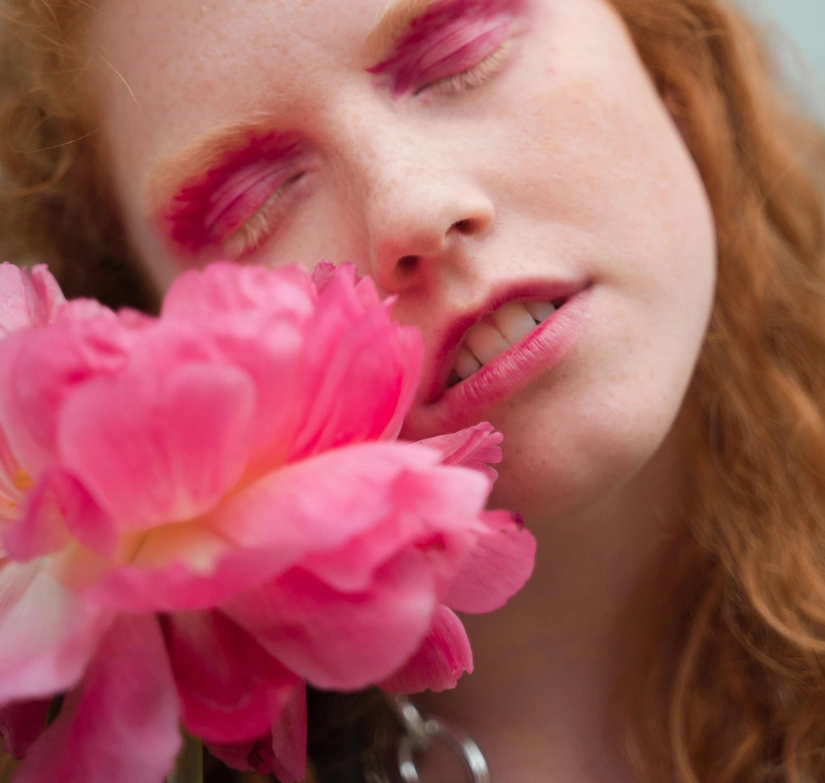 La primavera en un frasco: los perfumes perfectos para los días más cálidos