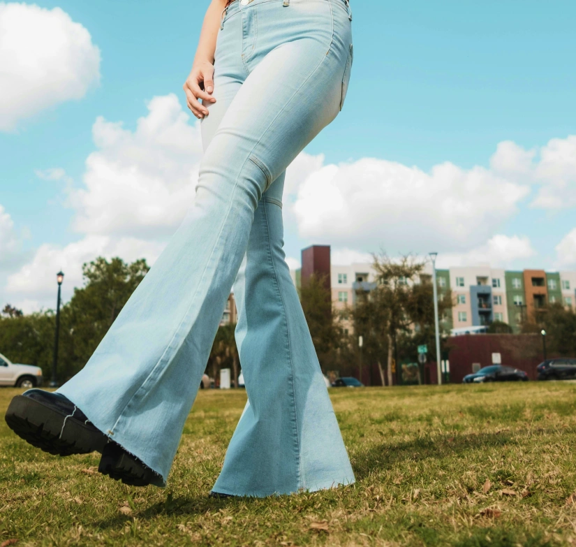 Why Flare Jeans Are the Must-have Trend of the Year